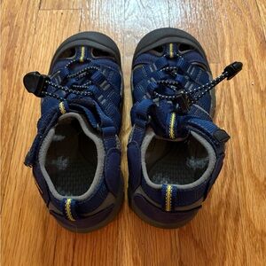 Keen Kids Navy and Black Sandals
